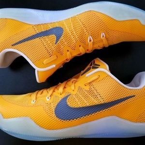 Nike KOBE XI TB PROMO Size 15.5